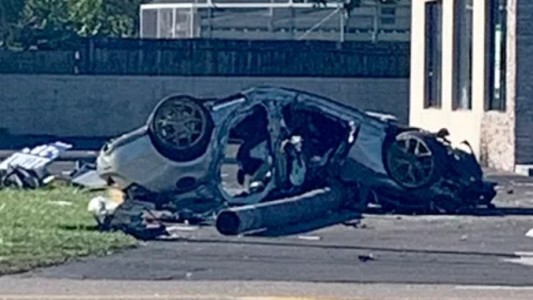 Chico de 15 años robó un Maserati, quiso escapar de la Policía, volcó y murió