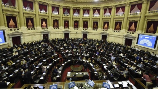 Diputados continúa debatiendo el Presupuesto 2023
