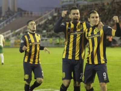 Central ganó en Mar del Plata y se afirma en la pelea