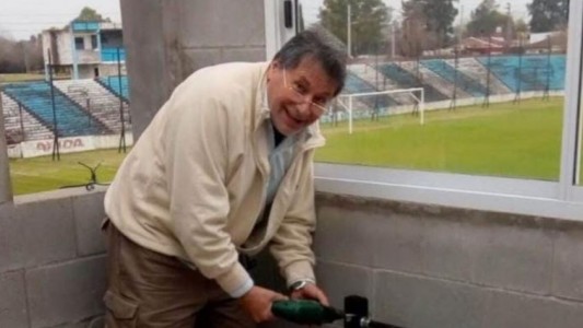 Investigan si el dirigente que manejaba el auto del trágico accidente de las jugadoras de Argentino de Merlo fue asesinado