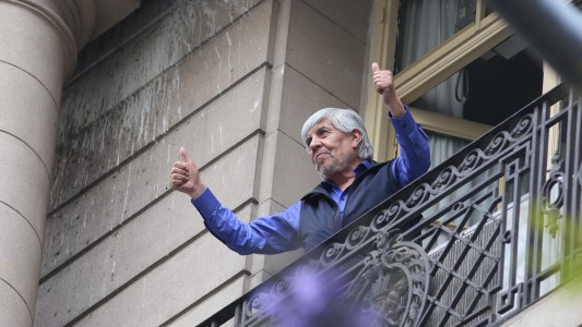 Hugo Moyano: "Si no dan el aumento, el lunes hay paro nacional de Camioneros"