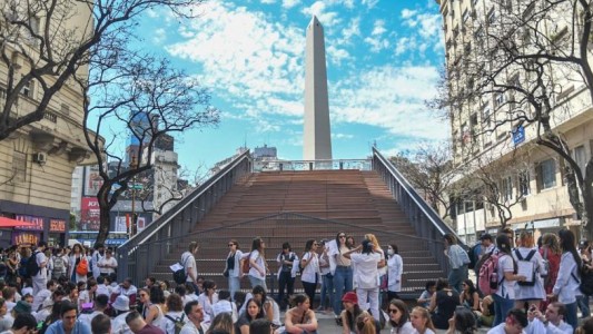 Paro en hospitales de CABA: los residentes rechazaron la oferta del gobierno y sigue el conflicto
