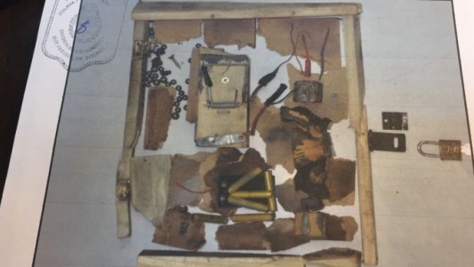 Este es el paquete bomba que estalló en Indra