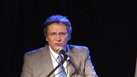 Scervino consideró "incomprensible" el pedido de renuncia tras la marcha de la CGT