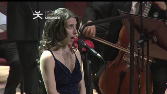 Emocionante versión del himno por Elena Roger y la Sinfónica Nacional en el Centro Cultural Kirchner