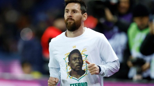 Messi volvió al PSG sin reconocimiento por el Mundial y con homenaje a Pelé