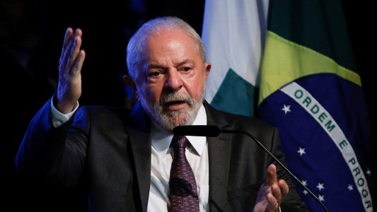 A casi dos semanas de los actos golpistas, Lula destituye al comandante del Ejército