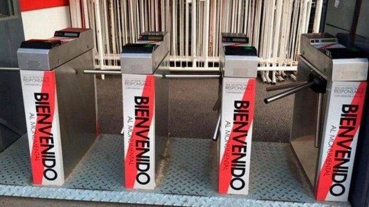 Allanan el Monumental por la liberación de molinetes en la final de la Copa