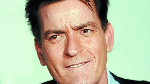 Internaron de urgencia a Charlie Sheen