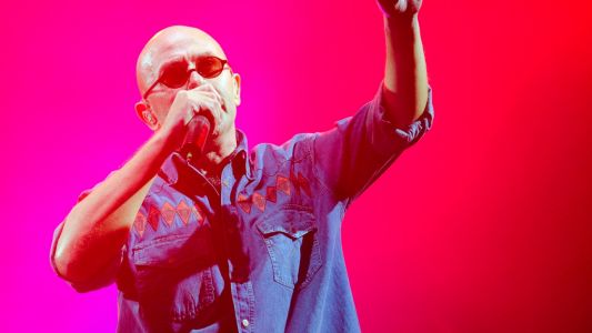 El Indio Solari contó que sufre una enfermedad que lo alejará de los escenarios