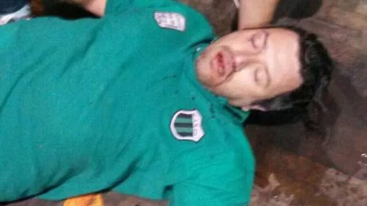 La violencia barra brava llegó al futsal