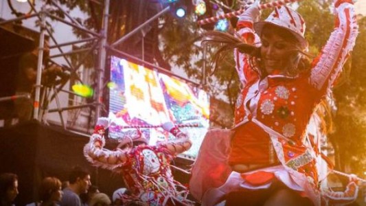 Este fin de semana continúan los corsos y desfiles de carnaval: qué calles estarán cortadas en la Ciudad