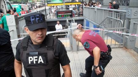 Los metrodelegados reclamaron por la "situación de inseguridad" que viven los trabajadores de subtes