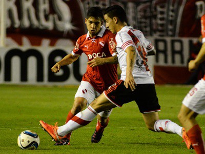 Independiente se aprovechó de un River impreciso y distraído y le ganó por 3 a 0
