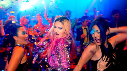 Madonna con Miley Cyrus, Katy Perry y Beyoncé