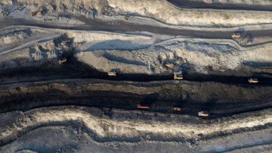 Al menos 57 personas están desaparecidas tras el derrumbe de una mina en China