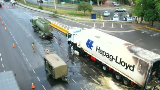 "Está controlado" el derrame de una sustancia tóxica en la Autopista del Oeste