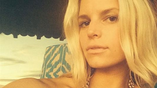 Jessica Simpson sin maquillaje: una belleza al natural