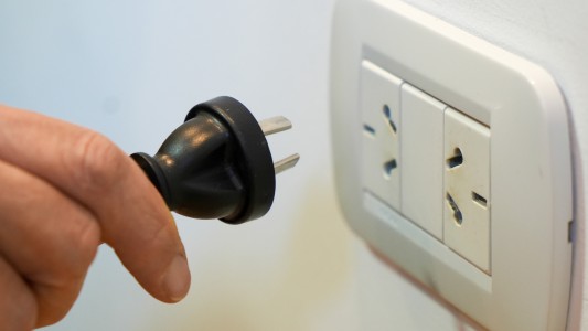 Edesur y Edenor: hasta junio aumentarán 60% en promedio la tarifa eléctrica