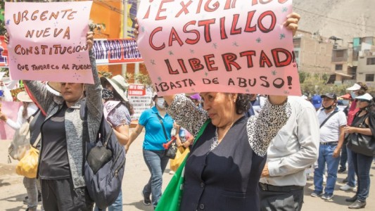 Manifestaciones violentas en Perú: un muerto y cinco desaparecidos
