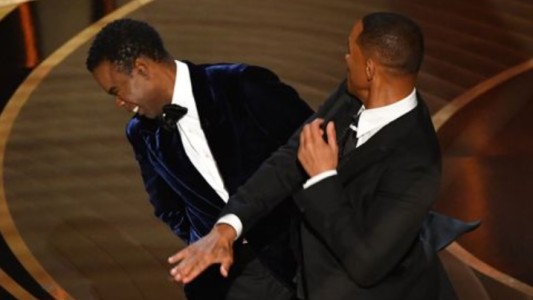 A un año del escándalo, Chris Rock habló del cachetazo de Will Smith en los Oscar y dijo: "No soy una víctima"