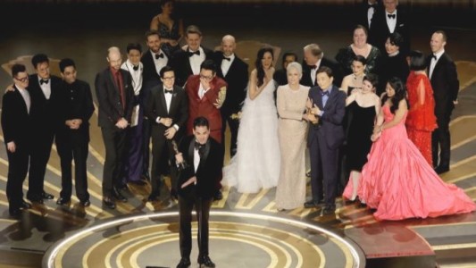 Todo en todas partes al mismo tiempo, se llevó el Oscar a Mejor película: la lista completa de ganadores