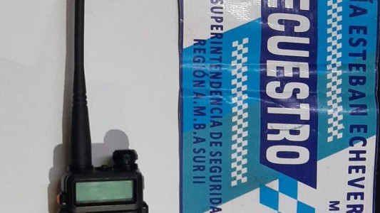 Cae una banda que robaba autos con un inhibidor de señal de alarma