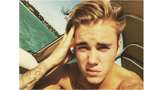 Justin Bieber se desnudó en un lugar público