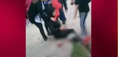 Apuñalaron a una mujer frente a un colegio de Virrey del Pino para robarle su celular