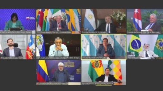 Alberto Fernández participó de un encuentro virtual para combatir "los problemas inflacionarios"