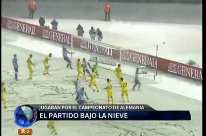 Un partido bajo la nieve en Alemania