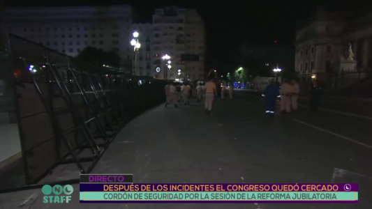 Después de los incidentes, el Congreso quedó cercado