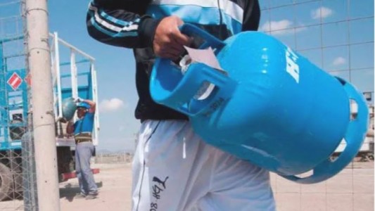 Fraccionadores de gas para garrafas reclaman por una deuda de más de $5.400 millones