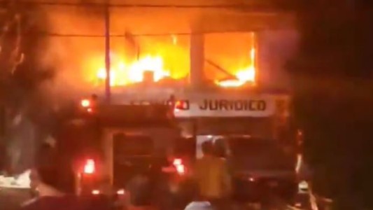 Explosión en Santos Lugares: la hermana del dueño del inmueble que se incendió está en "grave estado" de salud