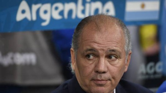 Sabella, internado por un problema cardíaco