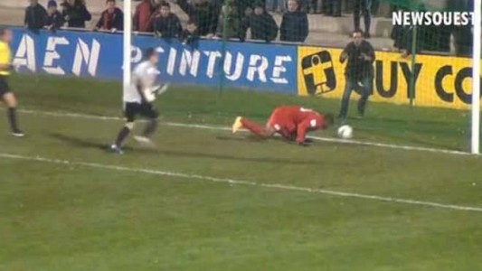 Polémico gol marcado en la Copa de Francia