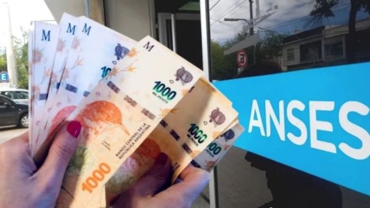 Jubilaciones: Quiénes cobran este mes el pago extra de hasta $10.634