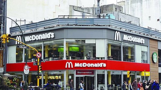McDonald's atenderá como en un restaurante tradicional en Suecia