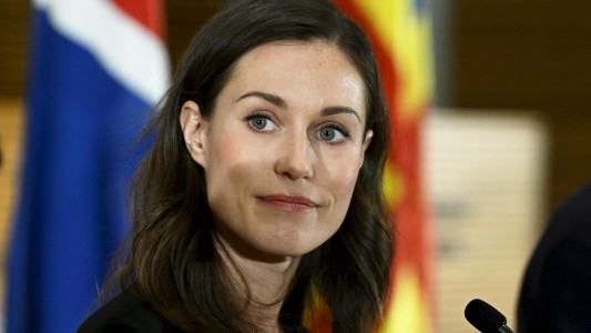 La primera ministra de Finlandia se divorció tras tres años de matrimonio y un escándalo viral