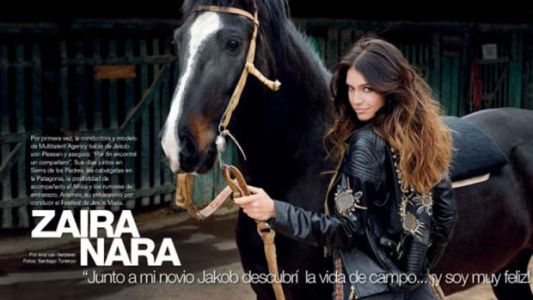 La sensual producción de fotos de Zaira Nara