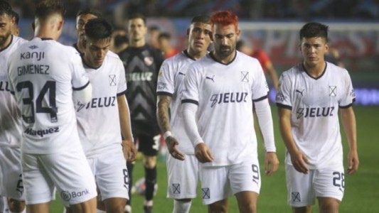 "Solo podemos pedirle disculpas a los hinchas porque hicimos todo mal", dijo Baez