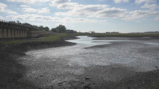En Uruguay ruegan por las lluvias: Montevideo sólo tiene reservas de agua para diez días