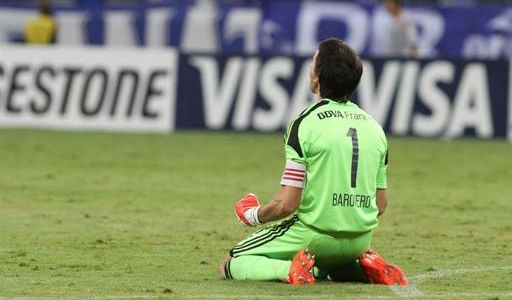 Barovero quedó entre los 10 mejores arqueros del mundo