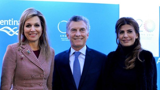 Fuera de protocolo: el insólito comentario de la reina Máxima a Macri en Davos
