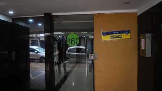 Denuncia que abusaron de ella en un departamento del microcentro luego de drogarla y hay un detenido