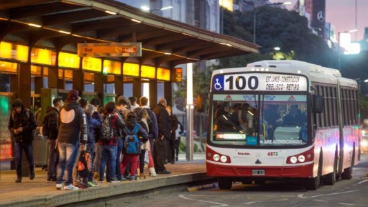 El Ministerio de Trabajo extendió la conciliación obligatoria y se suspendió el paro de colectivos