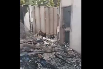 Video: Perdieron todo en el incendio de su casa en Merlo