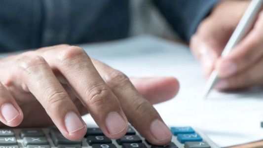 No pagarán Ganancias sobre el aguinaldo los salarios de hasta $ 880.000