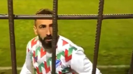 El oso Pratto se enfrentó a los hinchas de Vélez: "Hace tres meses estoy muerto"