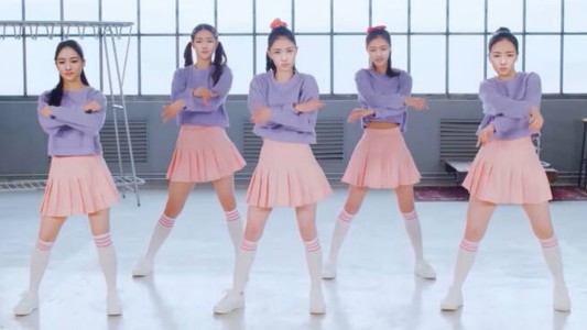 "Eternity", el primer grupo de k- pop formado íntegramente por inteligencia artificial